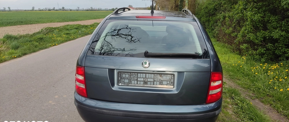 Skoda Fabia cena 6999 przebieg: 180000, rok produkcji 2005 z Kruszwica małe 529